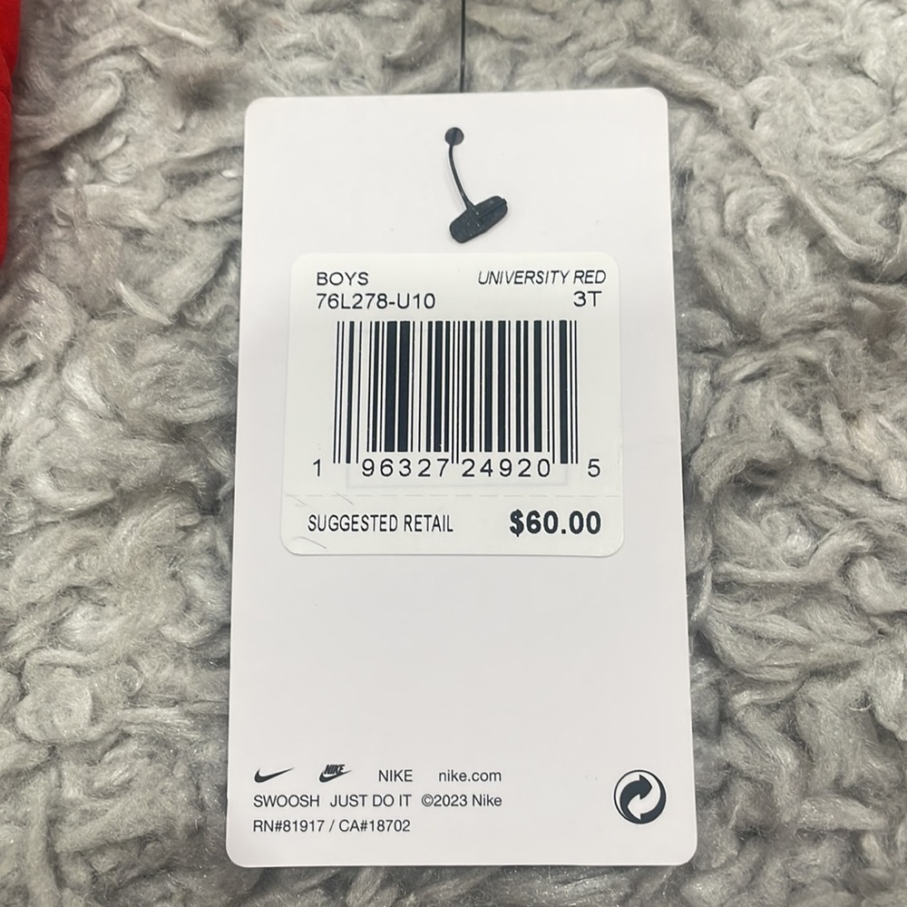 NWT Nike Dri-fit Rain Jacket. Color University Red/Black - Picture 2 of 5